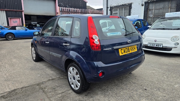 Used Ford Fiesta 2008 for sale - 76263456: Photo 4