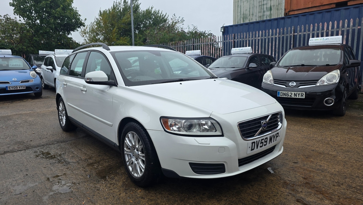 Used Volvo V50 2009 for sale - 76009167: Photo 2