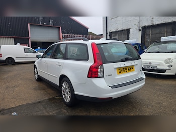 Used Volvo V50 2009 for sale - 76009167: Photo