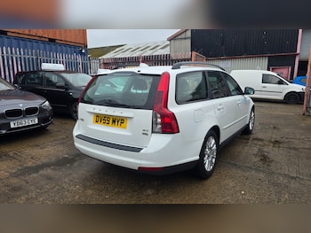 Used Volvo V50 2009 for sale - 76009167: Photo