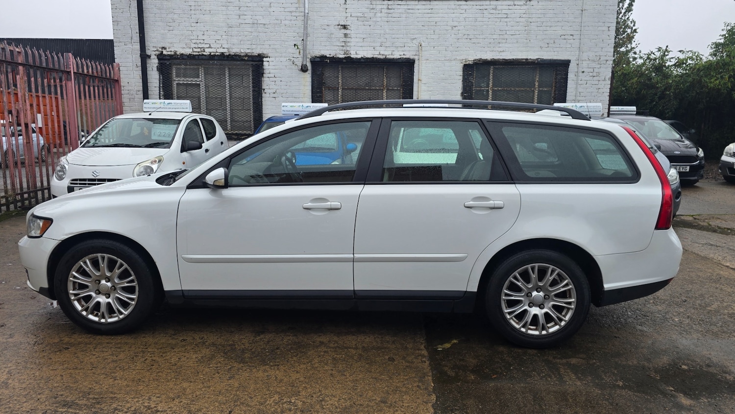 Used Volvo V50 2009 for sale - 76009167: Photo 5
