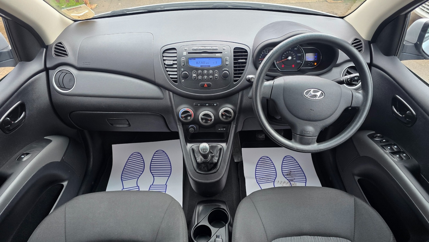 Used Hyundai i10 2013 for sale - 76487162: Photo 13