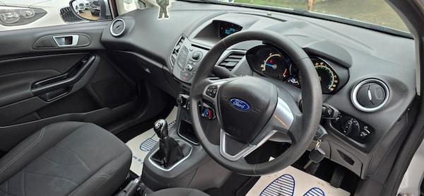 Used Ford Fiesta 2013 for sale - 74805532: Photo 14