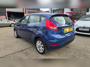 Used Ford Fiesta 2010 for sale - 79378811: Photo