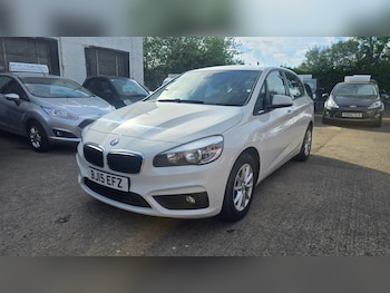 Used BMW 2 Series 2015 for sale - 78450984: Photo