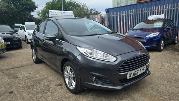 Used Ford Fiesta 2016 for sale - 75270452: Photo 2