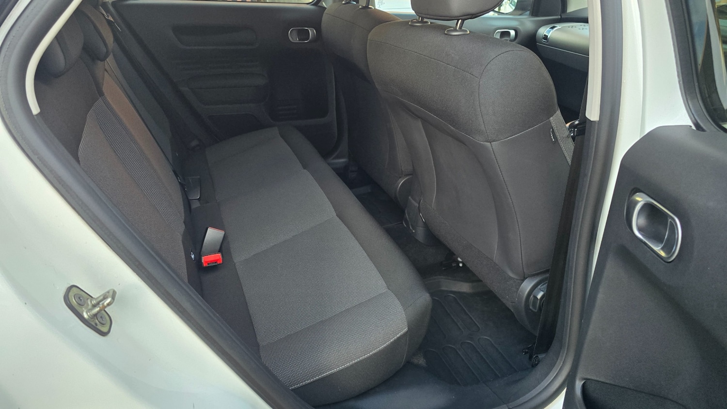 Used Citroen C4 Cactus 2017 for sale - 77709191: Photo 13