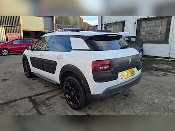 Used Citroen C4 Cactus 2017 for sale - 77709191: Photo