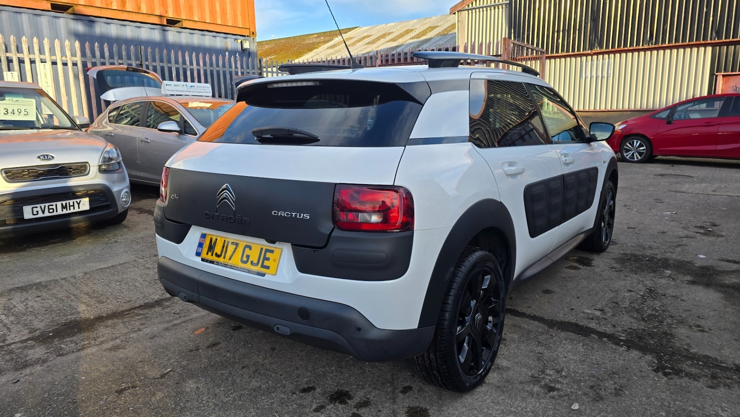 Used Citroen C4 Cactus 2017 for sale - 77709191: Photo 4