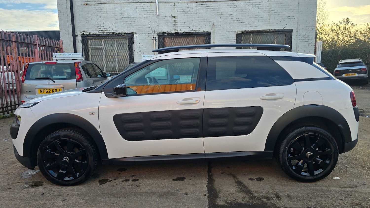 Used Citroen C4 Cactus 2017 for sale - 77709191: Photo 5