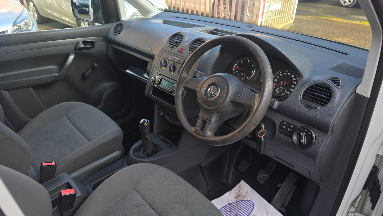 Used Volkswagen Caddy 2015 for sale - 77241977: Photo 14