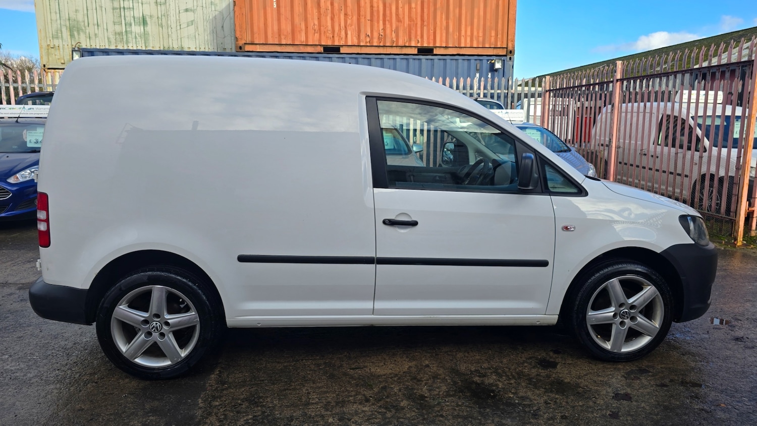 Used Volkswagen Caddy 2015 for sale - 77241977: Photo 7