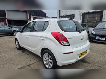 Used Hyundai i20 2013 for sale - 78653188: Photo