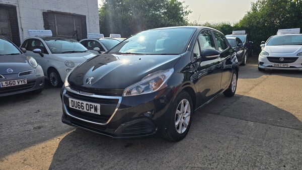 Used Peugeot 208 2016 for sale - 74829235: Photo 1