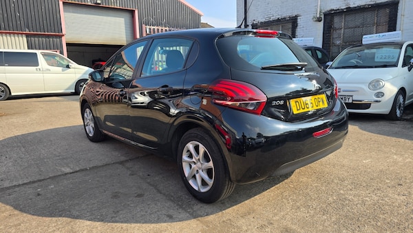 Used Peugeot 208 2016 for sale - 74829235: Photo 3