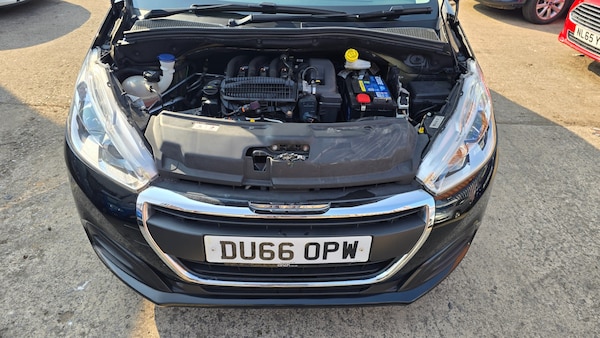 Used Peugeot 208 2016 for sale - 74829235: Photo 9