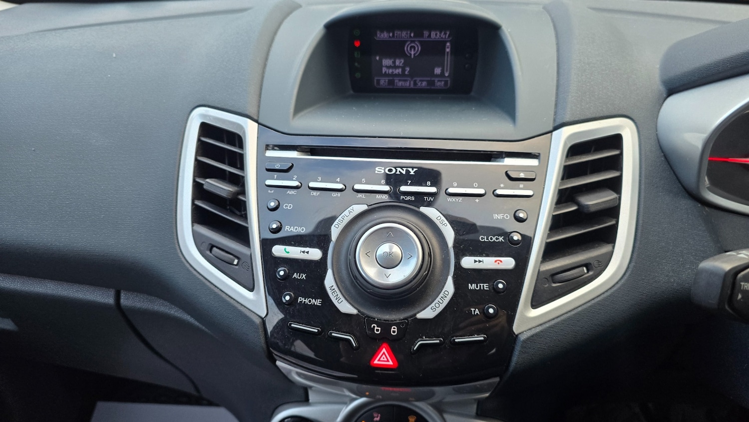 Used Ford Fiesta 2012 for sale - 77363682: Photo 19