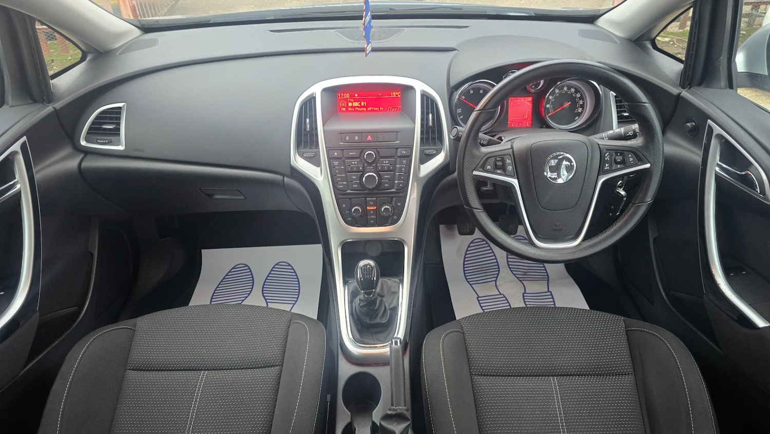 Used Vauxhall Astra 2013 for sale - 76374081: Photo 12