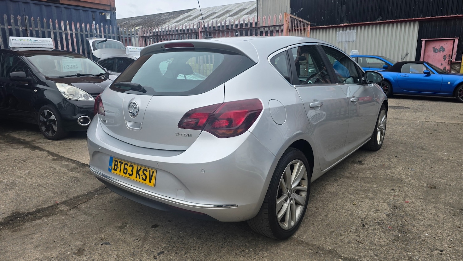 Used Vauxhall Astra 2013 for sale - 76374081: Photo 5