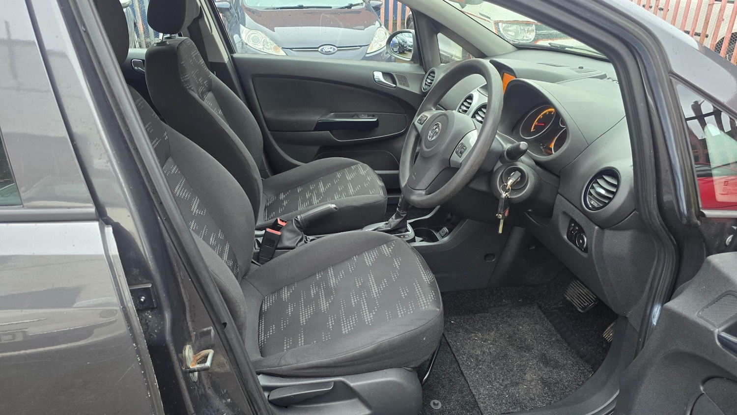 Used Vauxhall Corsa 2011 for sale - 77454620: Photo 16