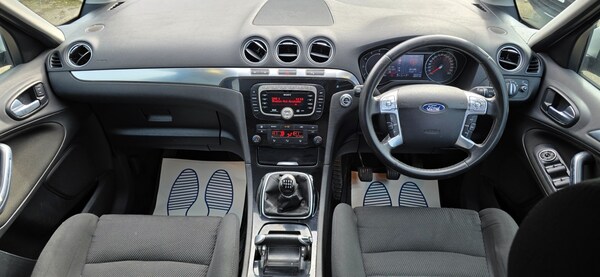 Used Ford S-Max 2011 for sale - 74805407: Photo 12