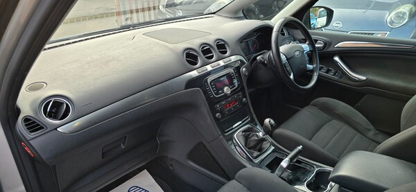 Used Ford S-Max 2011 for sale - 74805407: Photo 9
