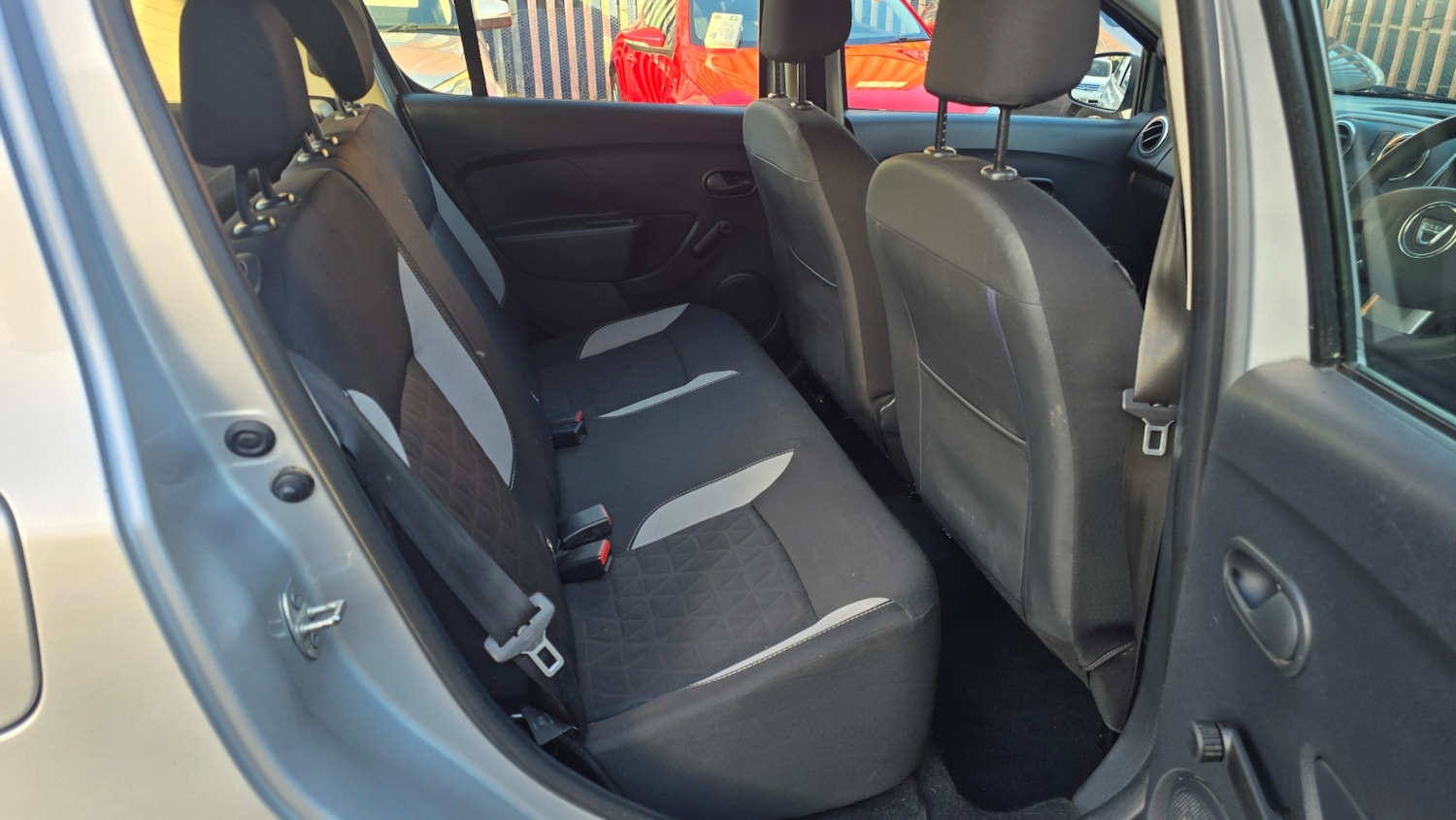 Used Dacia Sandero Stepway 2016 for sale - 78170041: Photo 17