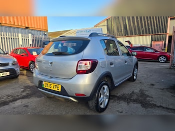 Used Dacia Sandero Stepway 2016 for sale - 78170041: Photo