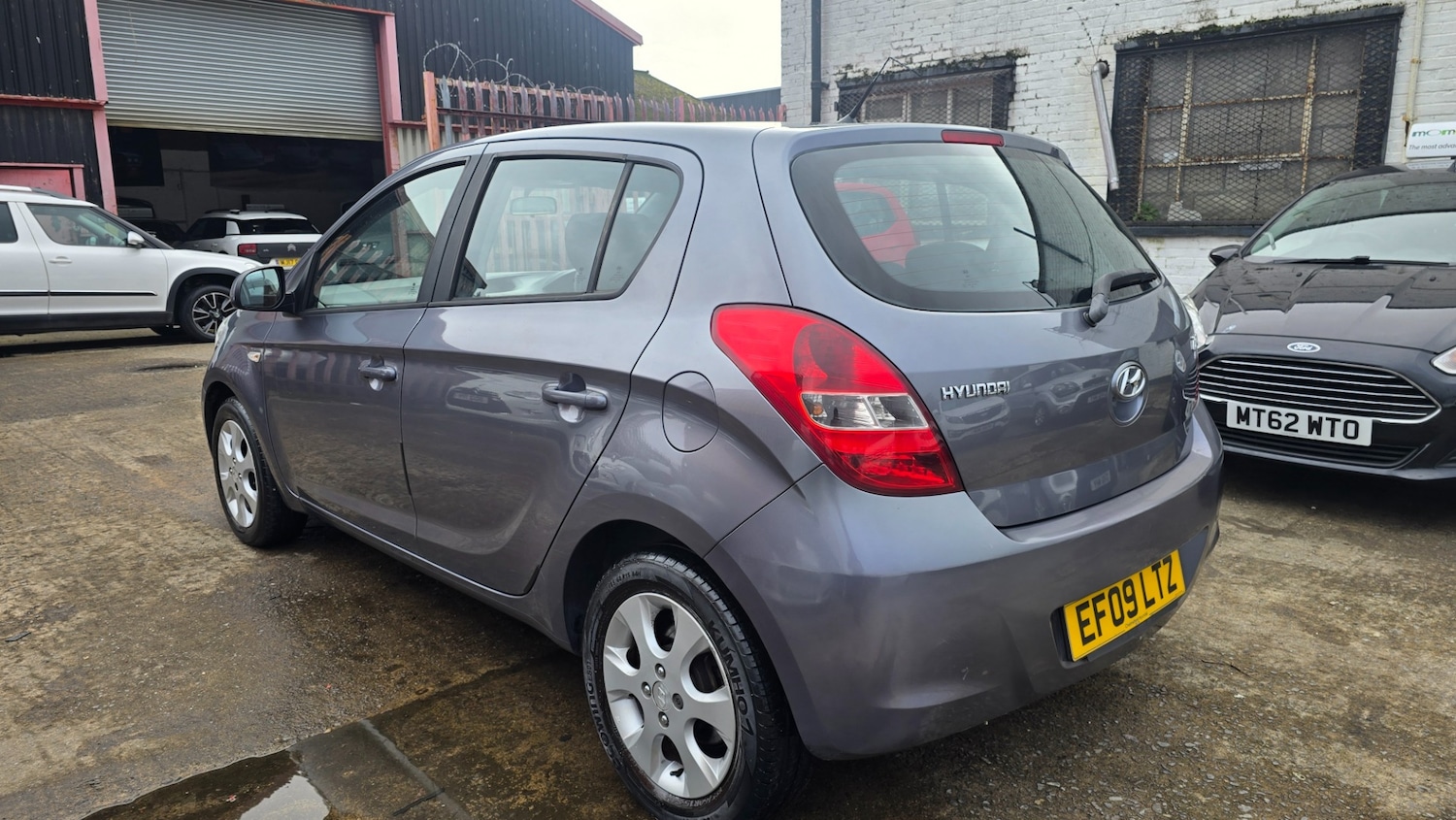 Used Hyundai i20 2009 for sale - 77573159: Photo 4