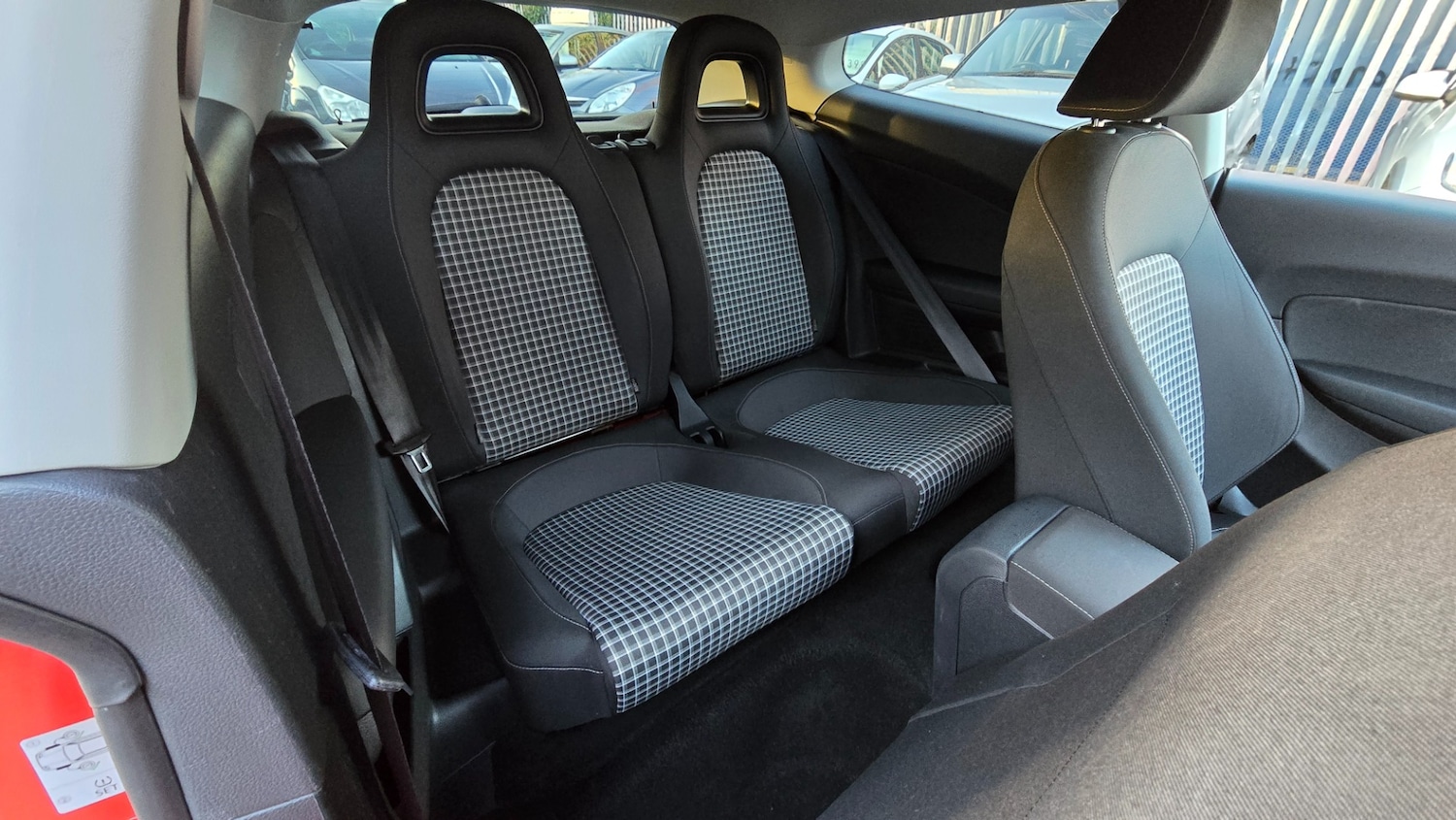 Used Volkswagen Scirocco 2017 for sale - 78046630: Photo 12