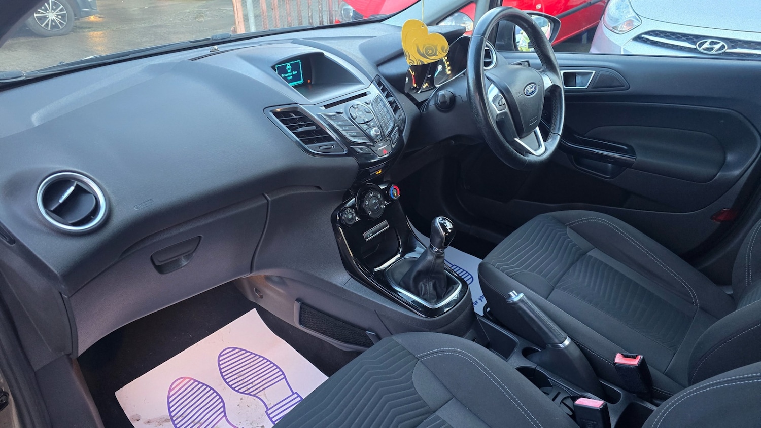 Used Ford Fiesta 2015 for sale - 77233613: Photo 10