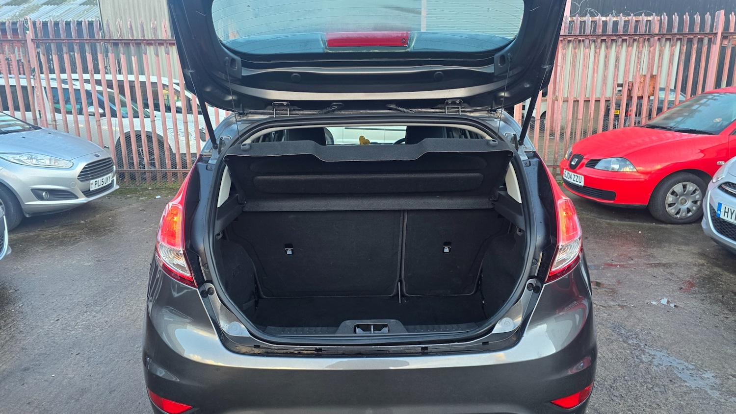 Used Ford Fiesta 2015 for sale - 77233613: Photo 9