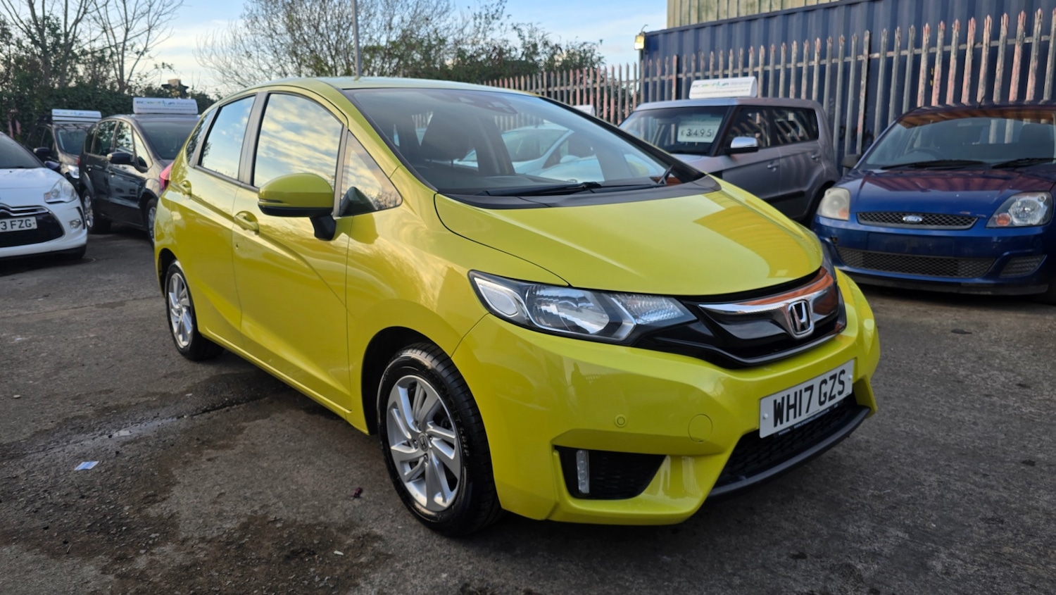 Used Honda Jazz 2017 for sale - 78046648: Photo 2