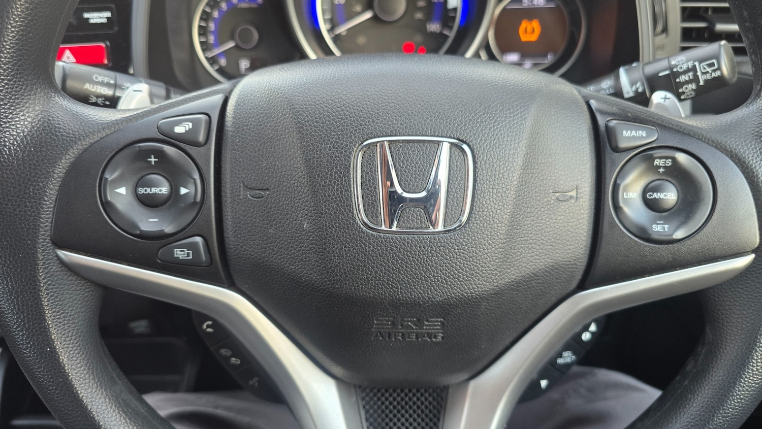 Used Honda Jazz 2017 for sale - 78046648: Photo 23