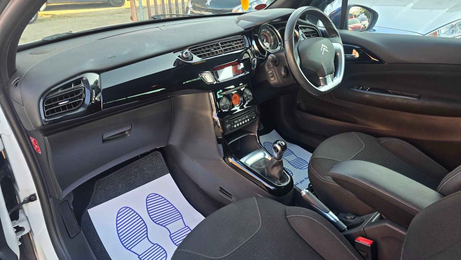 Used Citroen DS3 2013 for sale - 77968873: Photo 14