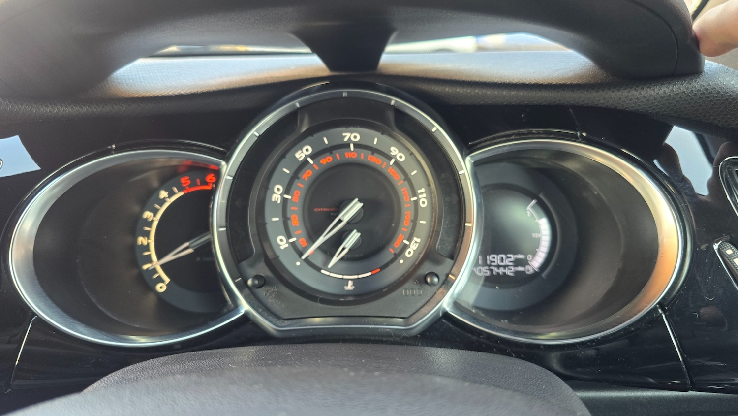 Used Citroen DS3 2013 for sale - 77968873: Photo 17