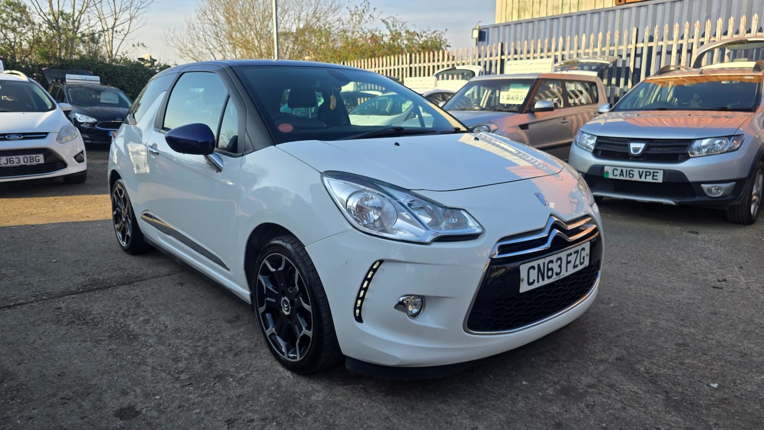 Used Citroen DS3 2013 for sale - 77968873: Photo 2