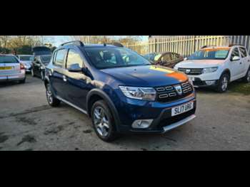 Used Dacia Sandero Stepway 2017 for sale - 74805458: Photo