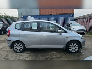 Used Honda Jazz 2006 for sale - 76458689: Photo