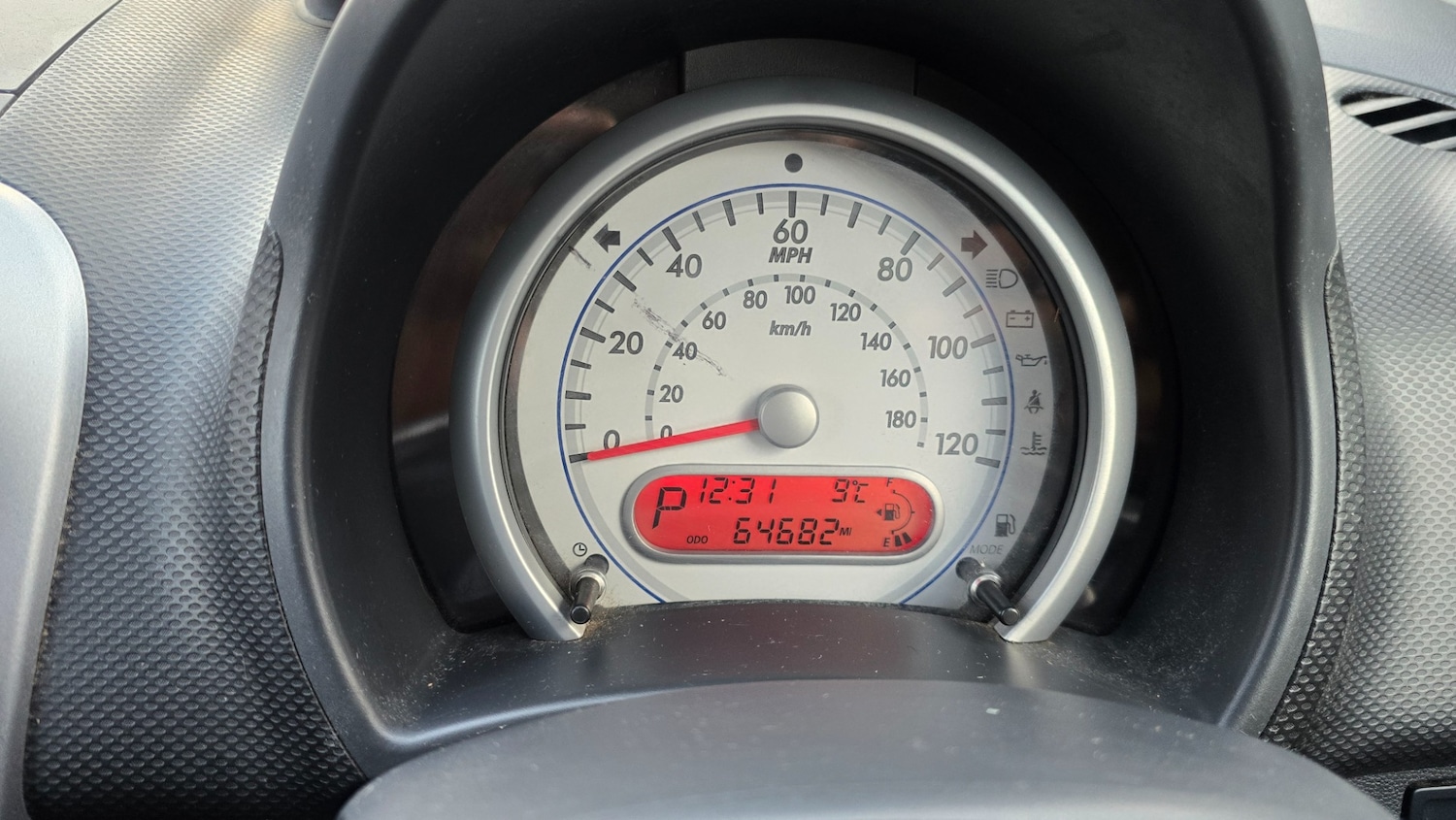 Used Suzuki Splash 2009 for sale - 77465982: Photo 18