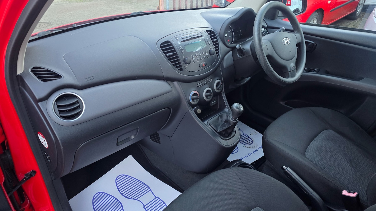 Used Hyundai i10 2012 for sale - 77135800: Photo 11