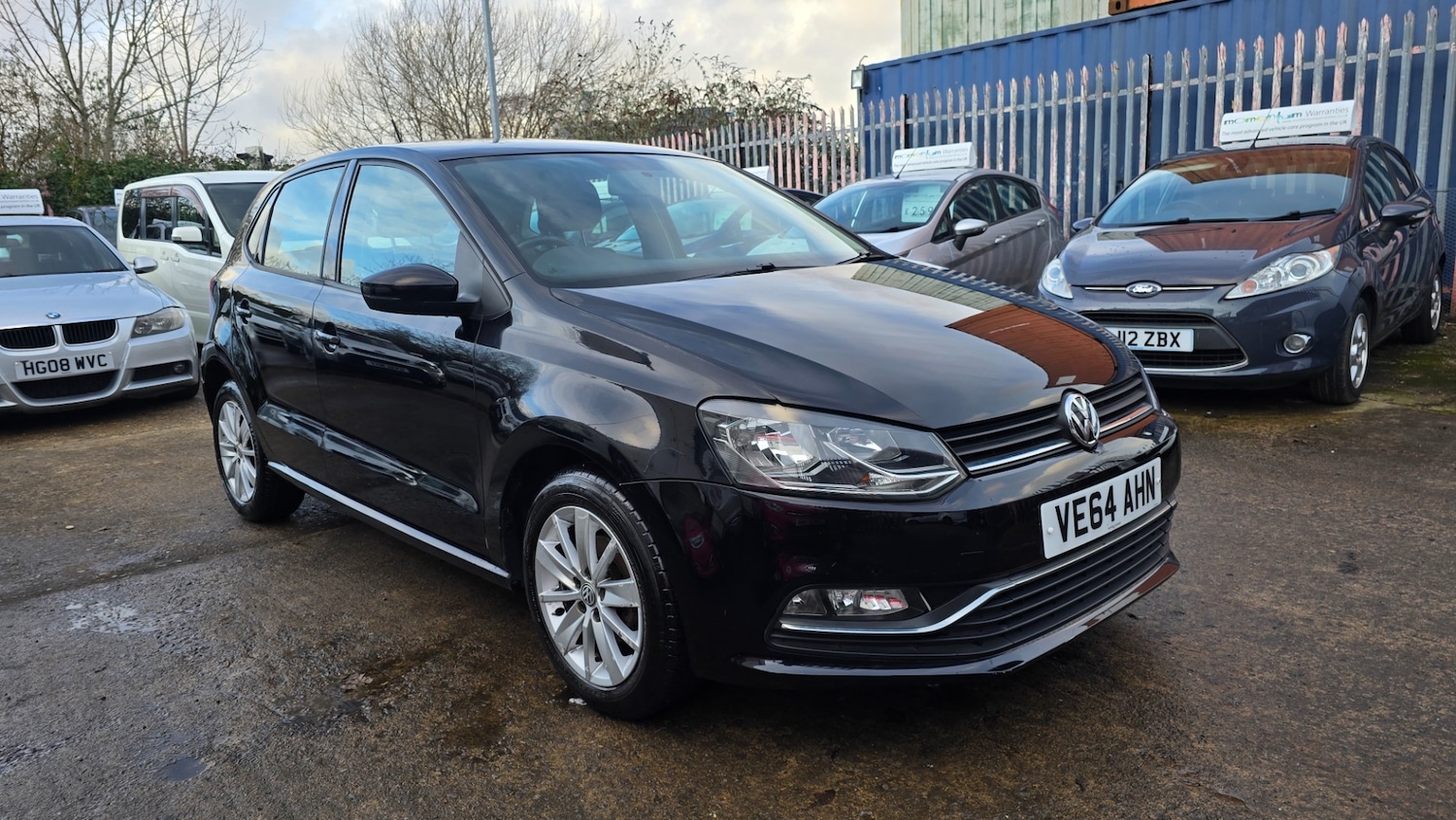 Used Volkswagen Polo 2014 for sale - 77682169: Photo 2