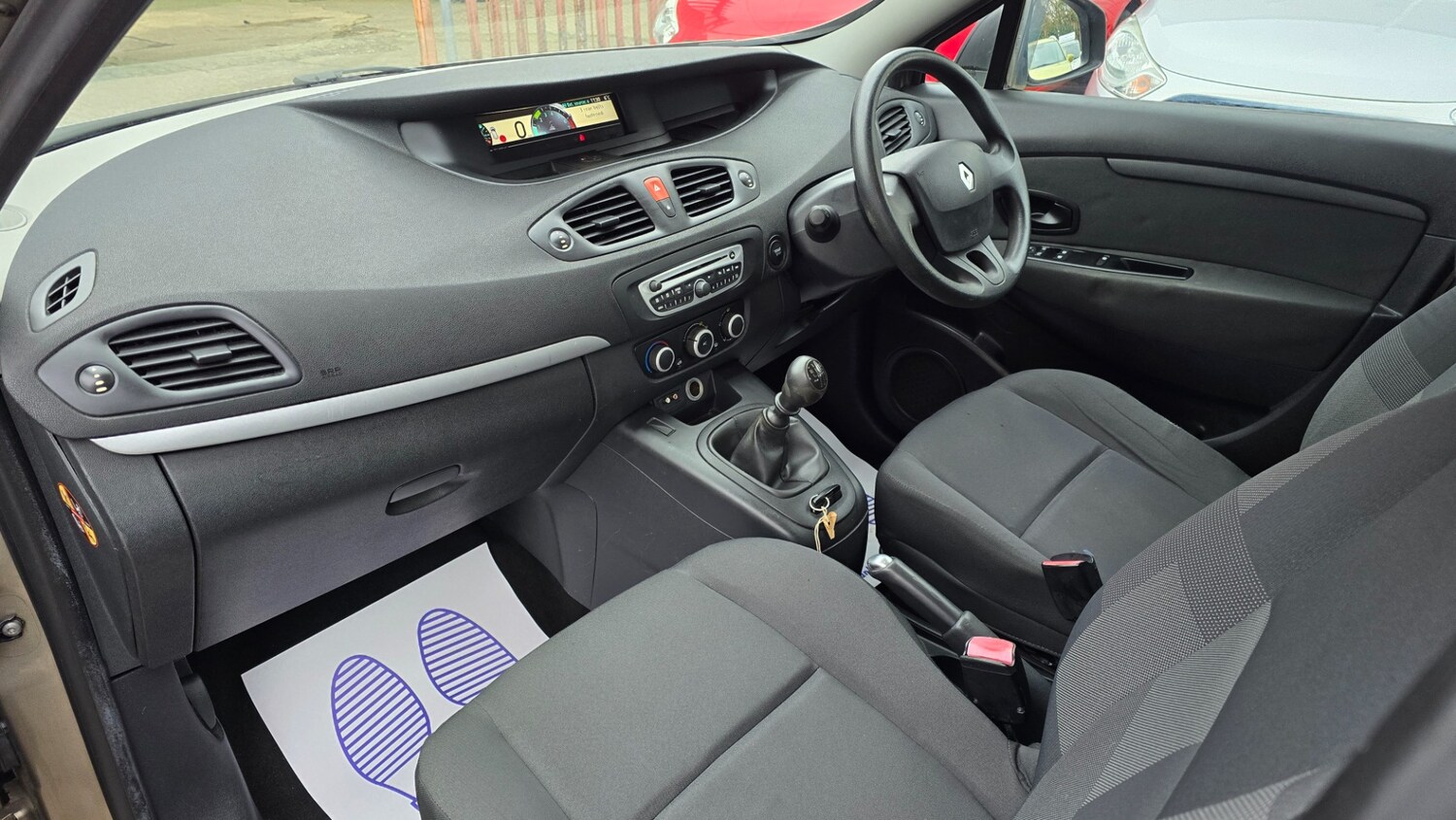 Used Renault Scenic 2011 for sale - 77627677: Photo 13