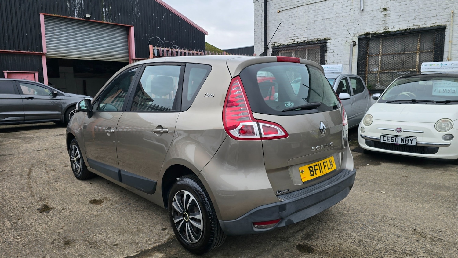 Used Renault Scenic 2011 for sale - 77627677: Photo 3