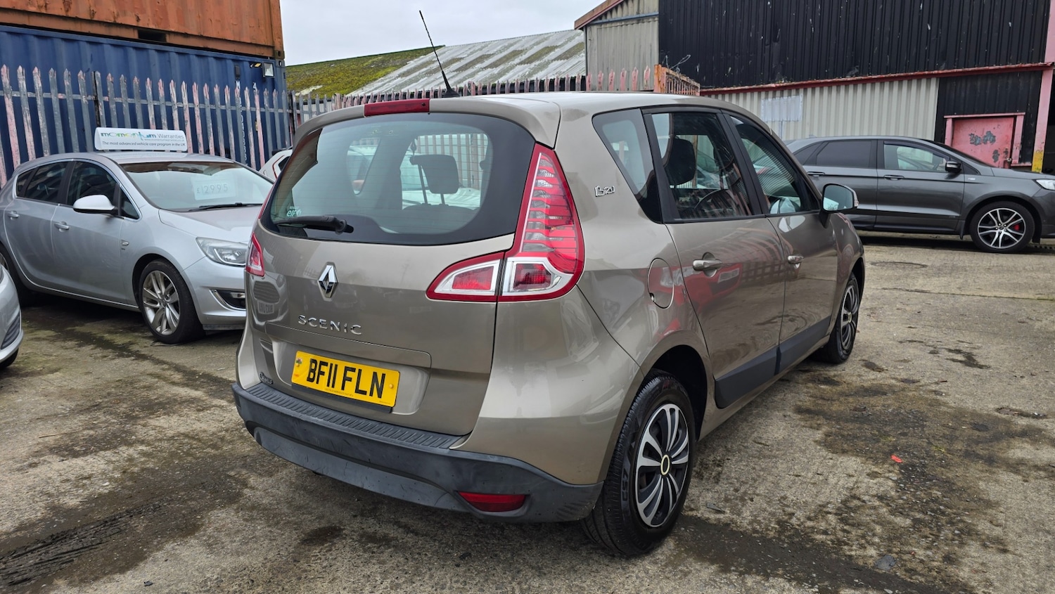 Used Renault Scenic 2011 for sale - 77627677: Photo 4