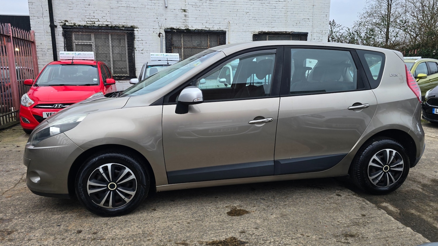 Used Renault Scenic 2011 for sale - 77627677: Photo 5