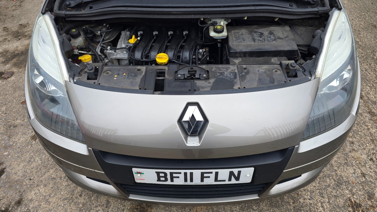 Used Renault Scenic 2011 for sale - 77627677: Photo 9