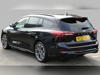 Used Ford Focus 2022 for sale - 76016084: Photo
