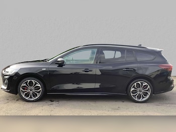 Used Ford Focus 2022 for sale - 76016084: Photo