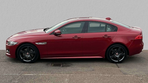 Used Jaguar XE 2016 for sale - 76218262: Photo 5